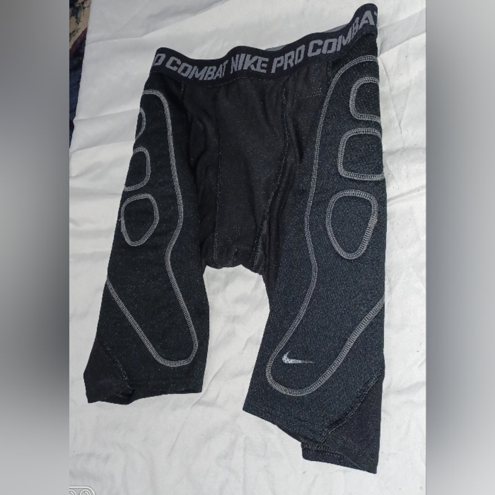 Nike Pro Combat Slider Shorts